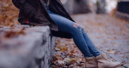 Recognise deep vein thrombosis in your leg on time by these 5 symptoms