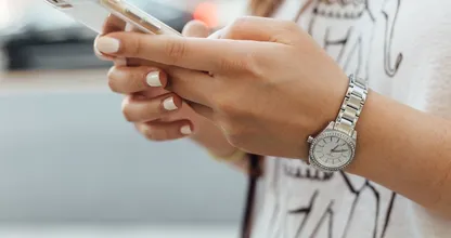 Politie waarschuwt: het aantal nep-sms'jes uit naam van bank neemt toe