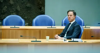 Kabinet koerst af op avondlockdown, wil scholen openhouden