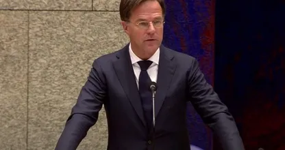 Premier Rutte geeft toe dat er fouten zijn gemaakt: ‘Maatregelen niet stevig genoeg’