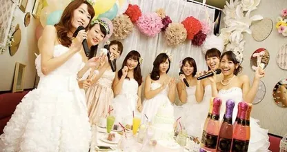 ヤバいけど面白い！破廉恥過ぎる結婚式の写真21選