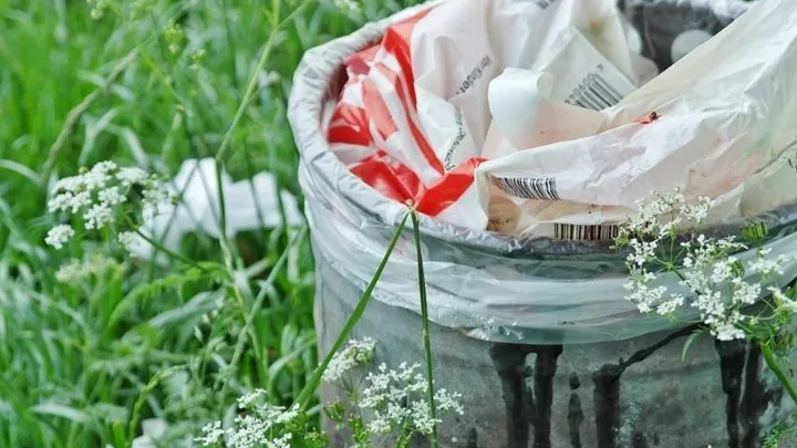 Aha: zo maak je een prullenbak nou écht goed schoon