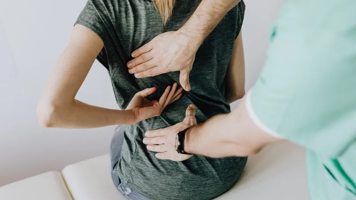 Soffrite di dolori articolari? Provate questi tredici rimedi naturali per combatterlo
