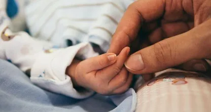 Niesamowite: rozdzielone bliźniaki odnajdują się po 20 latach dzięki TikTokowi