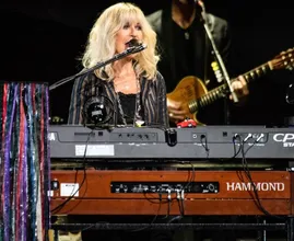 Fleetwood Mac-zangeres Christine McVie (79) overleden