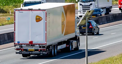 PostNL schrapt honderden banen vanwege bezuinigingen