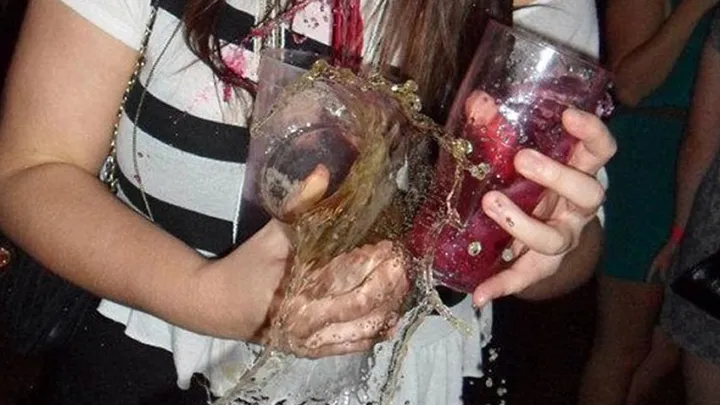 Les 19 photos les plus folles prises en boîtes de nuit qui vous feront rire à chaque fois