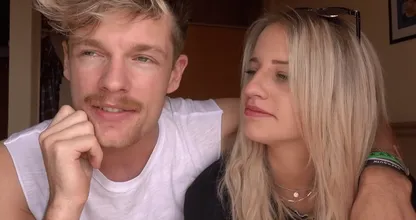 Zijn Enzo Knol en zijn ex Dee weer samen? 'We hebben het ontzettend leuk in Spanje'