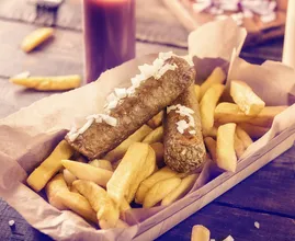 Hilarisch: met deze kaart kun je zien waar in het buitenland je een frikandel kunt scoren