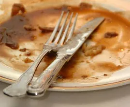 DIESE 5 Dinge solltest du absolut nicht nach dem Essen tun! Wir haben Nummer 1 eigentlich immer gemacht...