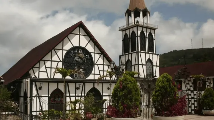 Comment un village allemand a fini caché dans la forêt amazonienne