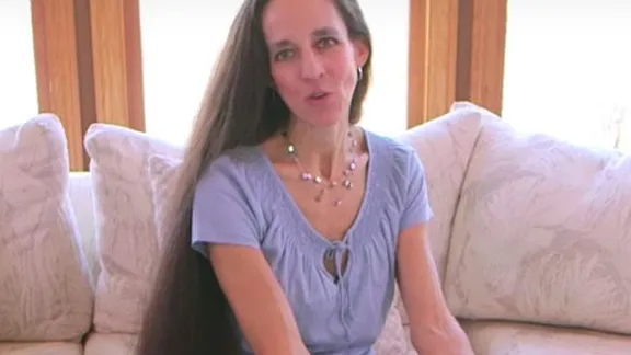 Rapunzel de la vida real: esta mujer y sus hijas tienen un cabello increíblemente largo