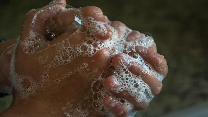 Oeps: dít lichaamsdeel vergeten we heel vaak schoon te maken