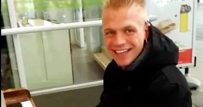 Harmen (22) krijgt Leeuwarden centraal aan het dansen na een donkere periode in zijn leven