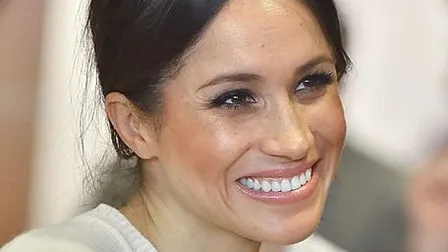 This is the lovely Thank You card Meghan Markle sent out to fans congratulating her on her birthday