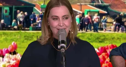 Anouk verrast RTL Nieuws-kijkers met nieuwe Nederlandstalige single