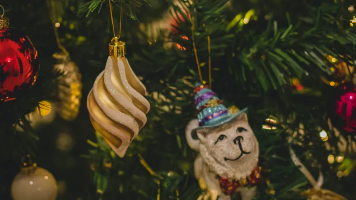 Bij Action scoor je nu luxe kerstballen voor een spotprijsje