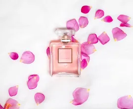 É por isso que seu perfume diz mais sobre sua personalidade do que você pensa