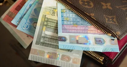 Drie dingen die je nooit in je portemonnee moet bewaren