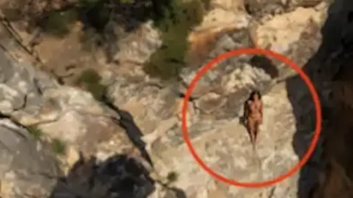 ¿Puedes encontrar a la chica de la foto? Casi nadie la encuentra.