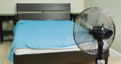 Wieso mit einem Ventilator im Schlafzimmer zu schlafen gar keine gute Idee ist