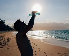 Wasser, Cola oder Tee: Was löscht den Durst am besten?