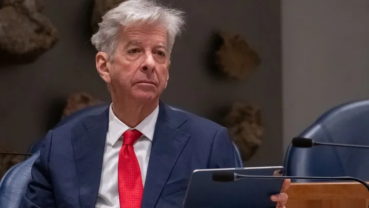 Het hoge woord is eruit: Ronald Plasterk trekt zich terug als premierskandidaat