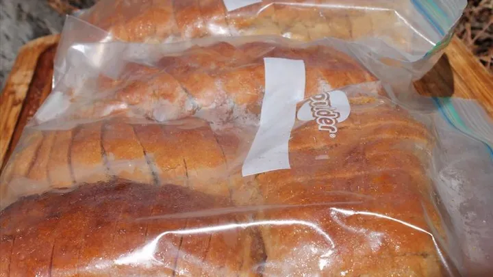 Eingefrorenes Brot? Darauf solltest du unbedingt achten!