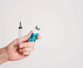 Bang voor naalden? Deze tips kunnen je helpen bij je volgende prik