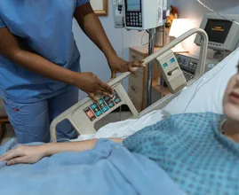 3 Semanas Después De Dar A Luz A Gemelos, La Mamá Se Sintió Enferma - Cuando El Médico Ve La Ecografía Dice: "Lo siento"