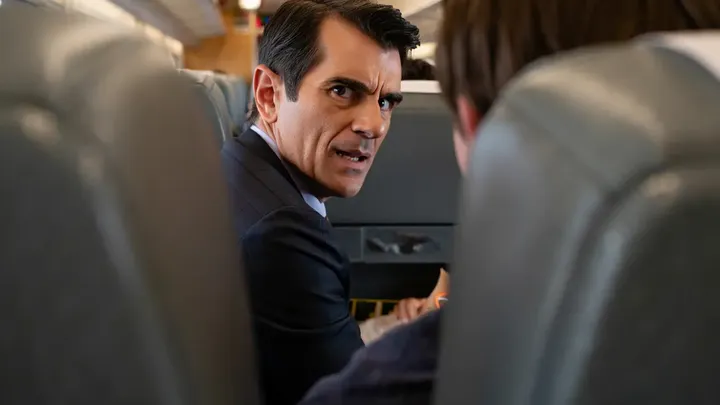 He Couldn’t Take It Anymore! See How This Man Taught a Seat-Kicking Child and His Mom a Lesson!
