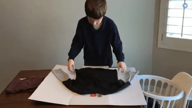 WOW: dit trucje voor het opvouwen van de was is zó slim! Wij gaan het nooit meer anders doen!