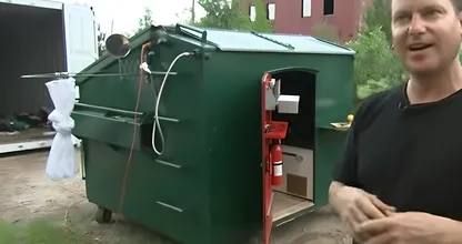 You Won't Believe How This Man Transformed a Dumpster into a Tiny House - The Interior Will Surprise You!