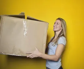 Binnenkort kun je geld verdienen door webwinkelpakketjes van de buren aan te nemen