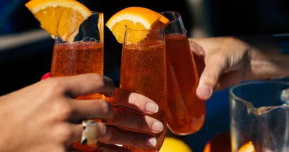 Deze vijf drankjes zijn perfect voor Koningsdag