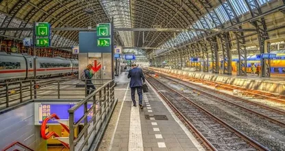 Hierdoor schrik je in de trein altijd nét voor het eindstation wakker