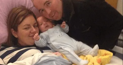 BIZAR: Deze vrouw beviel van haar eerste kindje... Terwijl ze in coma lag!