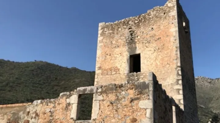 Couple buys abandoned tower and converts it into a special holiday home