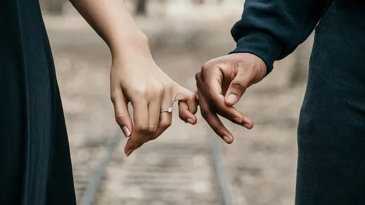 Vier manieren om je relatie sterker te maken
