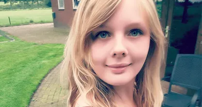 Jong, een beperking en eenzaam: Larissa (21) zou zo graag wat meer vrienden willen...!