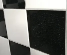 This is how you can easily clean your bathroom tiles and grout