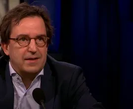 Diederik Gommers over adviseren maatregelen: ‘Ik speel het spelletje een beetje mee’