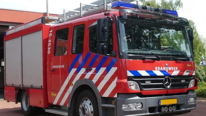 Mag je door rood rijden als er hulpdiensten aankomen?
