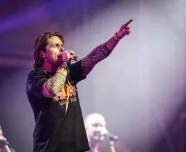 André Hazes alsnog bij Holland zingt Hazes gespot