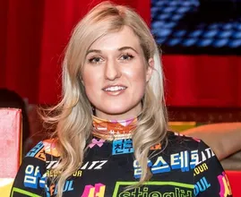 Volgers Britt Dekker onder de indruk van bikinikiekje op Instagram