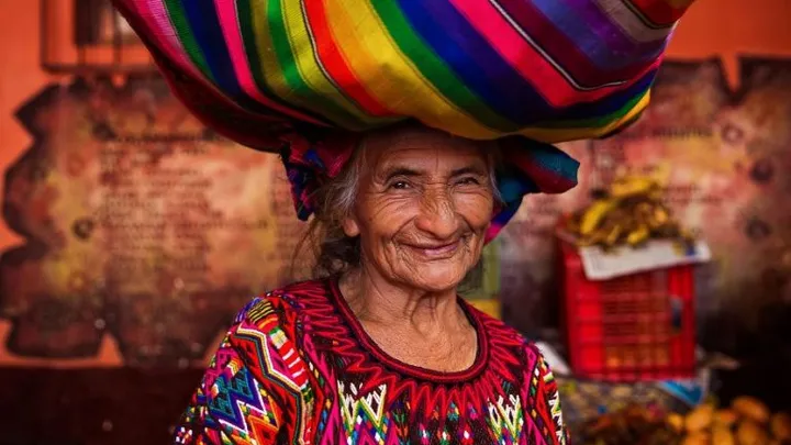 30 beautiful women from around the world