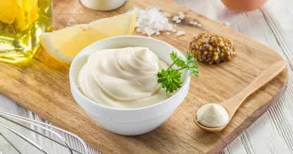 Aha: dit is waarom mayonaise overal anders smaakt