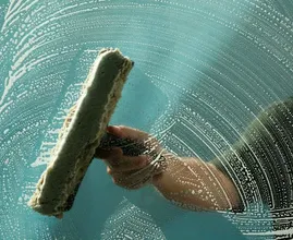 Avec cette astuce, vos fenêtres brilleront comme jamais auparavant !
