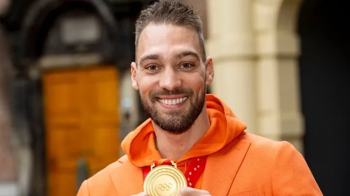 Kjeld Nuis deelt verdrietig nieuws op Instagram