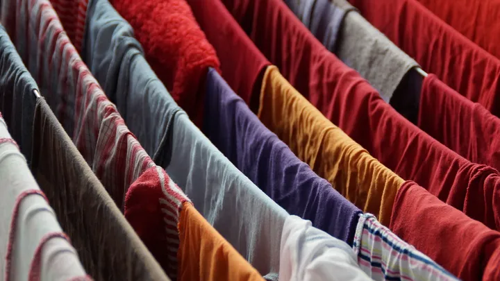 With this trick you won't get any wrinkles in your clothes when it's on the drying rack!